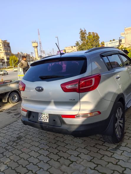 كيا سبورتاج 2011 - صورة 3