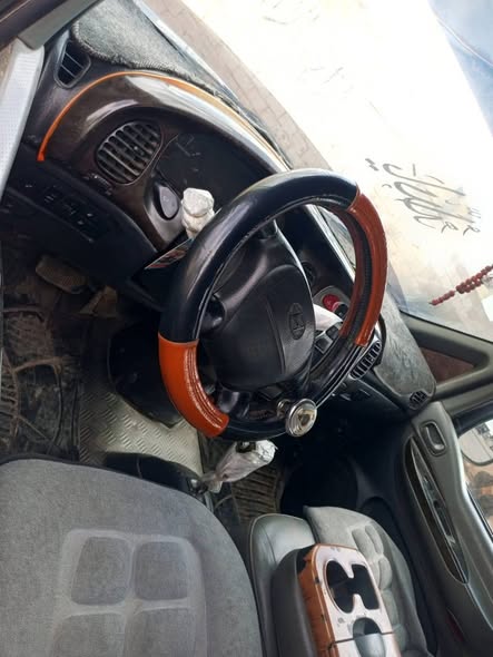 هيونداي ستاركس 2007 - صورة 4