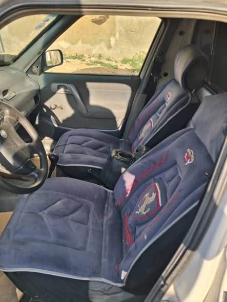 سكودا بيك أب 1998 - صورة 5