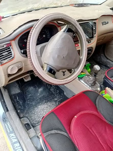 كيا ريو 2009 - صورة 5