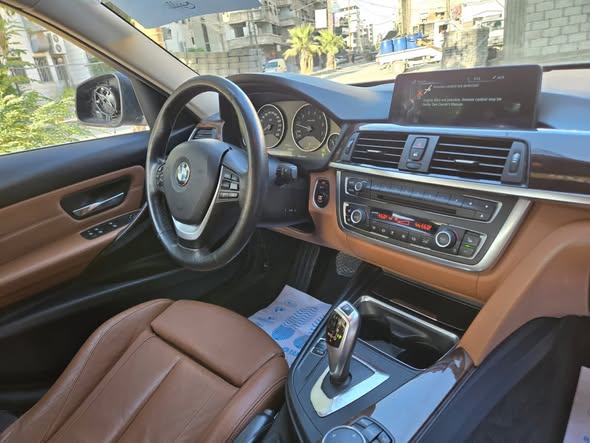 بي إم دبليو 320 2015 - صورة 3