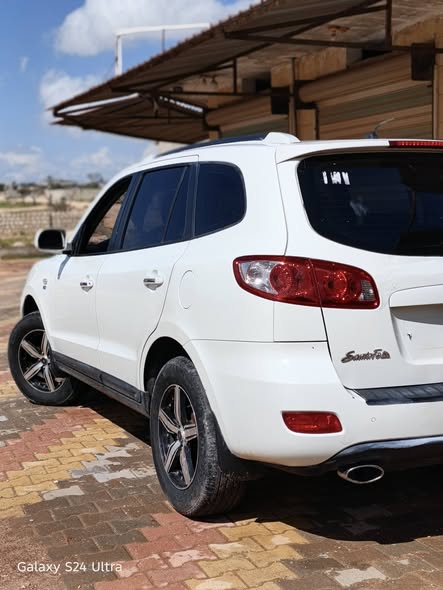 هيونداي سانتافي 2009 - صورة 5