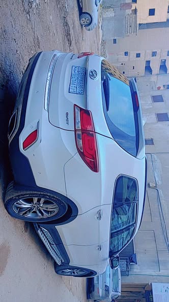 هيونداي سنتافي 2016 - صورة 2