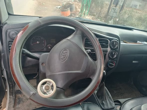 كيا بانكو 2010 - صورة 2