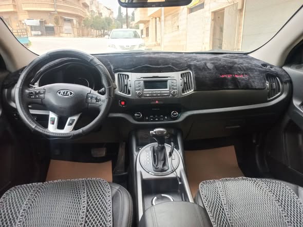 كيا سبورتاج 2011 - صورة 2