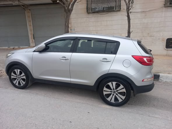 كيا سبورتاج 2011 - صورة 4