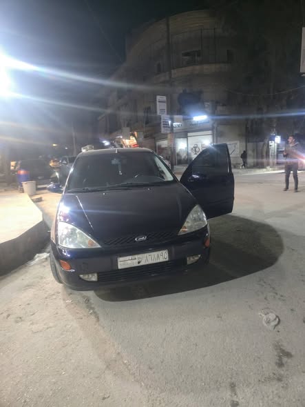 فورد فوكس 2005 - صورة 1