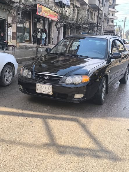 كيا شوما 2003 - صورة 1