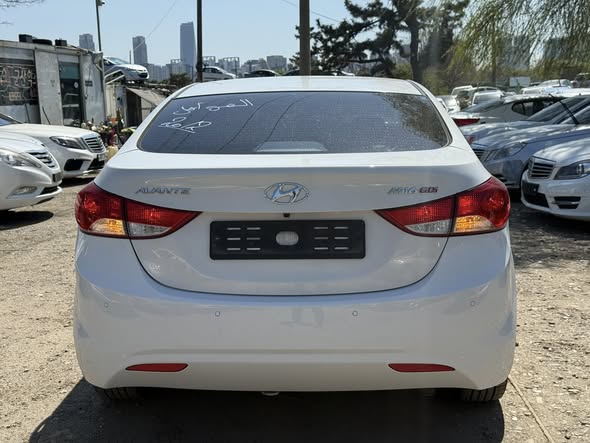 هونداي لنتره 2011 - صورة 2