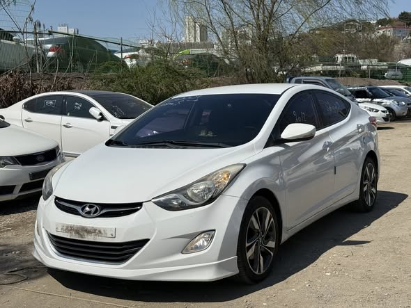 هونداي لنتره 2011 - صورة 3