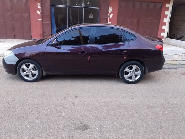 هيونداي افانتي 2008 - صورة 2