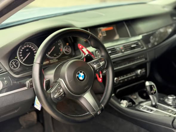 بي إم دبليو 520 2015 - صورة 3