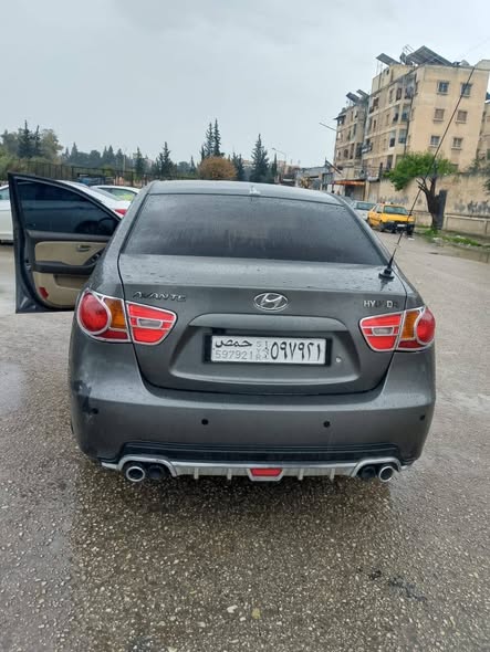 هيونداي أفانتي 2008 - صورة 1