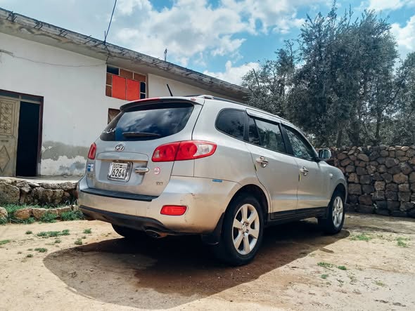 هونداي سنتافيه 2007 - صورة 4