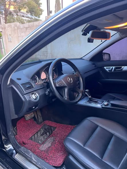 مرسيدس C200 2011 - صورة 5