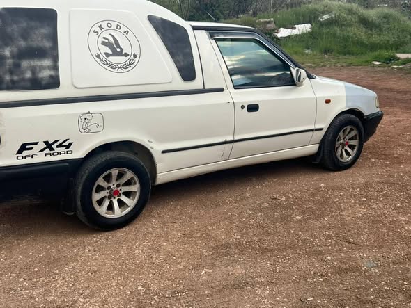 سكودا بيك أب 1998 - صورة 2