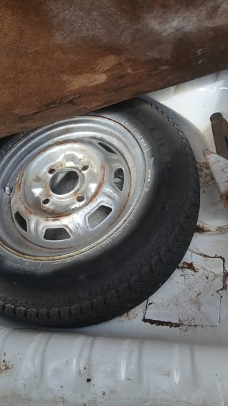 نيسان صني 1983 - صورة 3