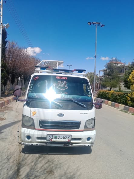 كيا 2700 2002 - صورة 2