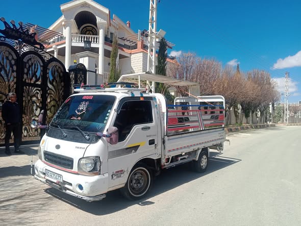 كيا 2700 2002 - صورة 3