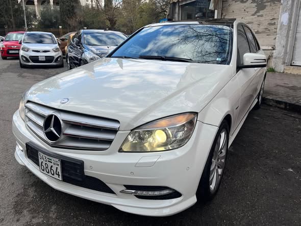 مرسيدس سي 200 2011 - صورة 1