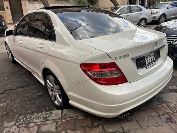 مرسيدس سي 200 2011 - صورة 4