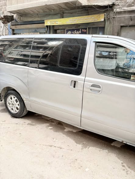 هيونداي H-1 2011 - صورة 3