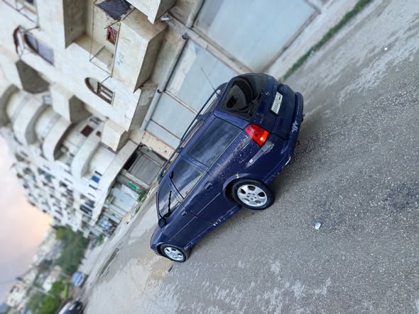 اوبل فيكترا 2000 - صورة 3