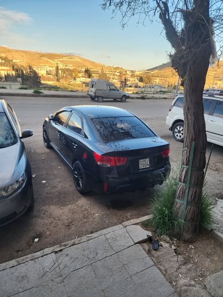 كيا فورتي 2010 - صورة 3