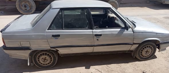 رينو 11 1983 - صورة 3