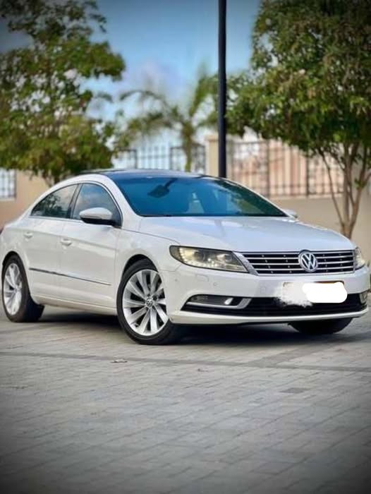 فولكس واجن باسات سي سي 2011