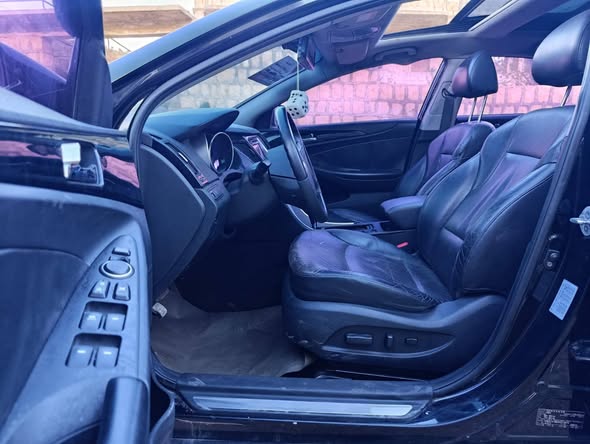 هيونداي سوناتا 2010 - صورة 3