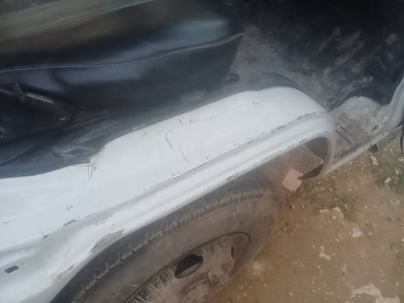 كيا بونغو 1996 - صورة 4