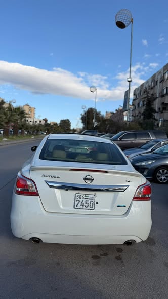 نيسان ألتيما 2013 - صورة 2