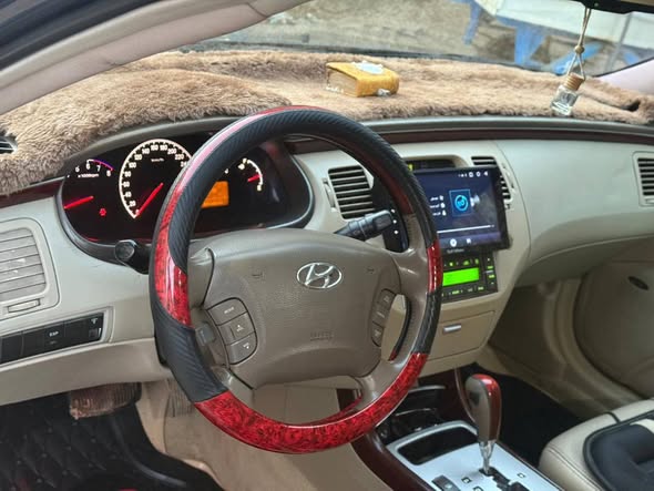 هونداي ازيرا 2007 - صورة 4