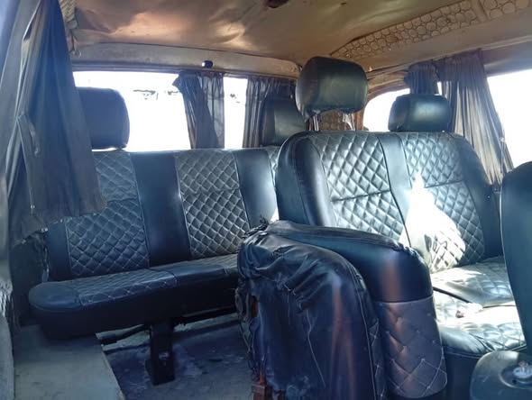 هيونداي ستاريكس 2004 - صورة 4