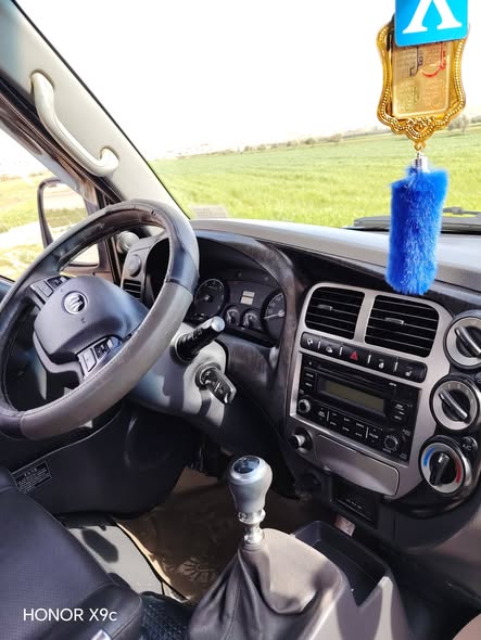 كيا ٢٧٠٠ 2014 - صورة 5