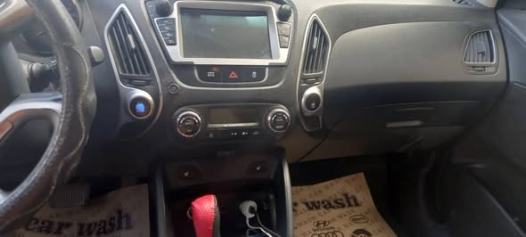 هيونداي توسان 2011 - صورة 4