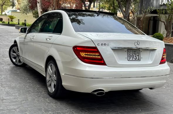 مرسيدس سي 200 2013 - صورة 2