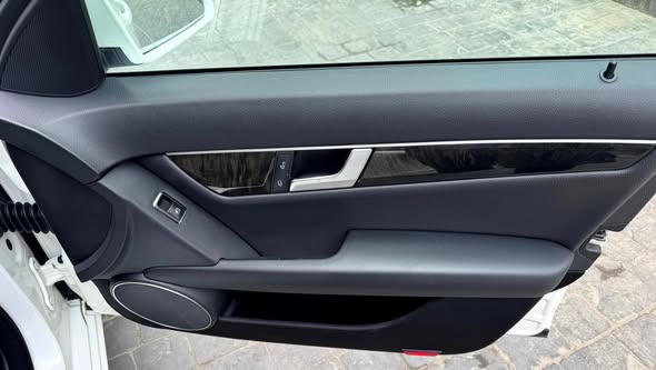 مرسيدس سي 200 2013 - صورة 4