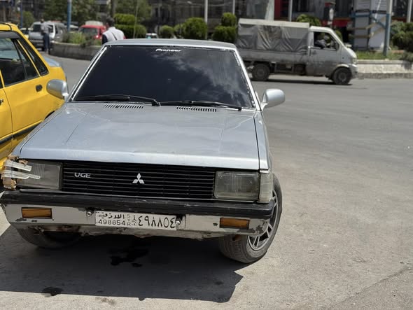 ميتسوبيشي لانسر 1983 - صورة 3