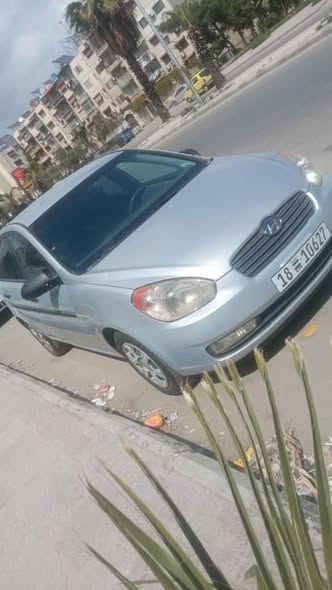 هيونداي فيرنا 2006 - صورة 2