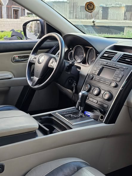 مازدا CX9 2011 - صورة 4