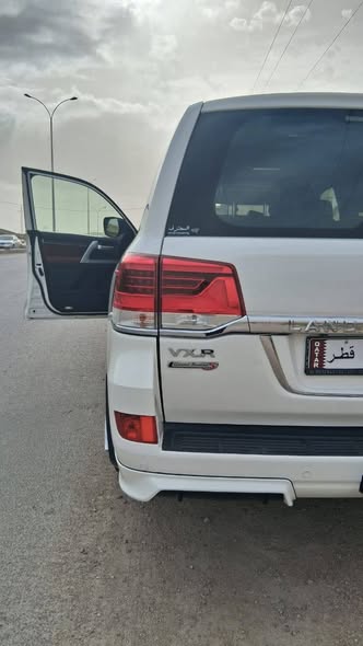 تويوتا لاندكروزر 2020 - صورة 4