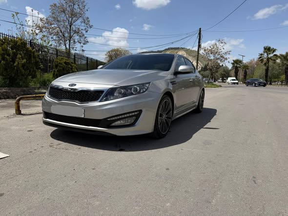 كيا K5 2011 - صورة 3