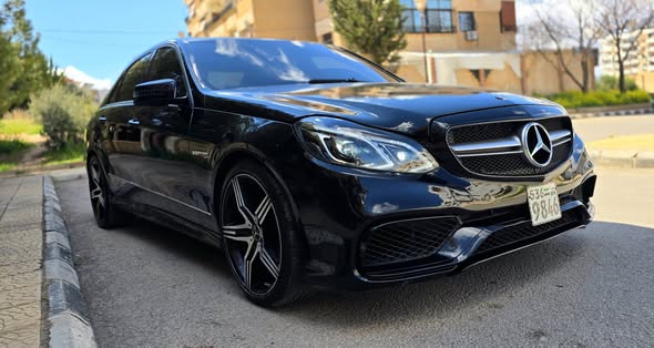 مرسيدس E350 2013 - صورة 2