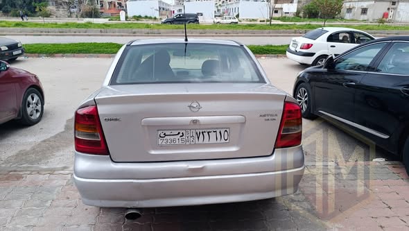 أوبل أسترا 2002 - صورة 5