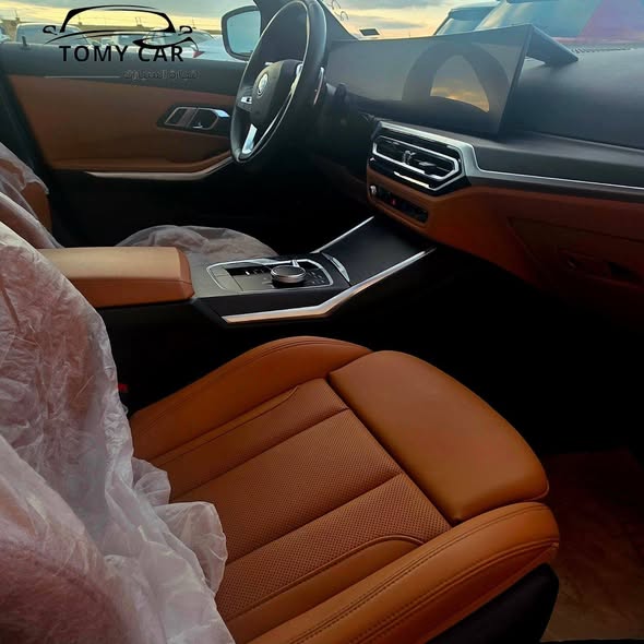 بي ام دبليو 330e 2023 - صورة 2