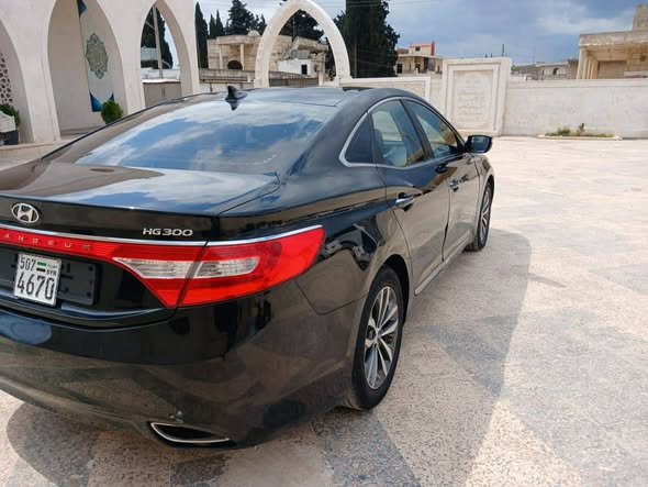 هيونداي أزيرا 2011 - صورة 4