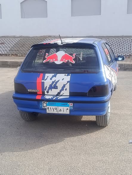 رينو كليو 1994 - صورة 3