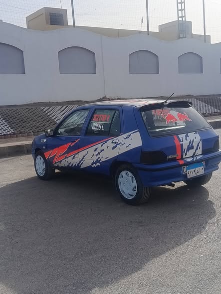 رينو كليو 1994 - صورة 4